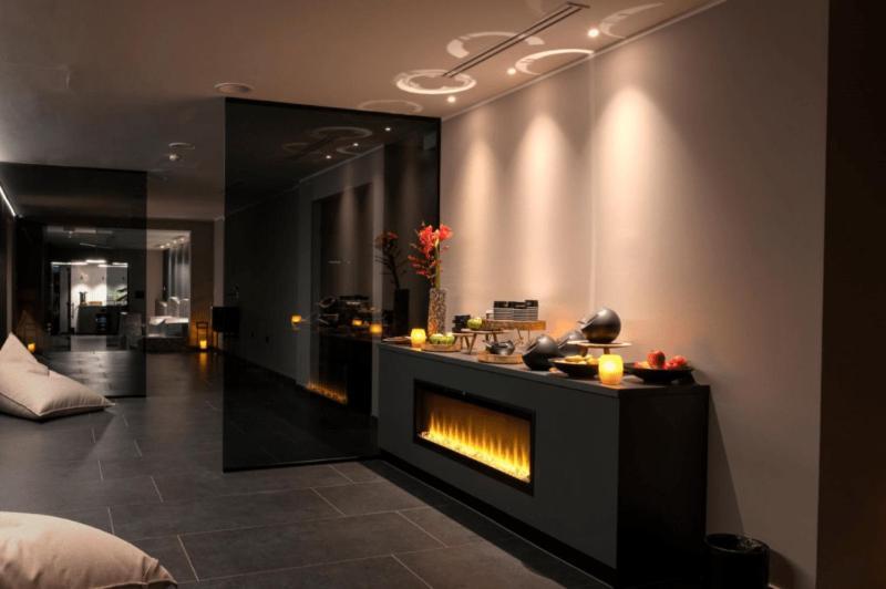 קראנז' Elegans Hotel Brdo מראה חיצוני תמונה