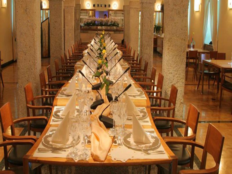 קראנז' Elegans Hotel Brdo מראה חיצוני תמונה